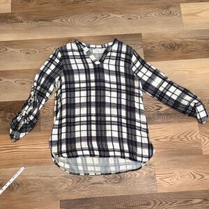 Cato Black and White Plaid Women’s Blouse